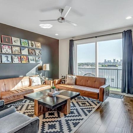 Big New And Modern With Skyline View Mural And Ping Pong 내슈빌 외부 사진
